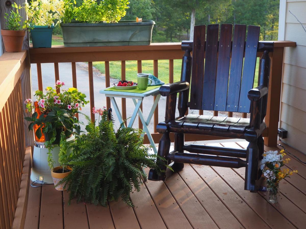 Bedford Landings Bed & Breakfast Moneta Exterior foto
